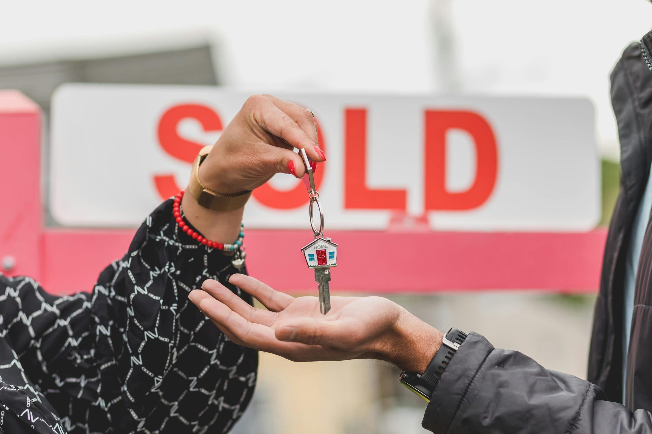 How a Business Mobile Notary Partner Powerfully Transforms Every Real Estate Agent's Closing Experience