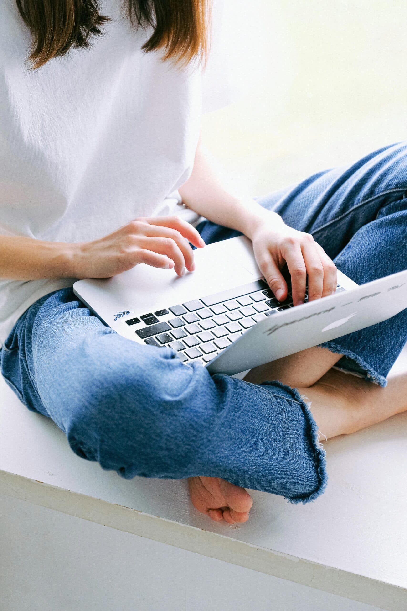 Exploring the Benefits of Online Notarization: Convenience at Your Fingertips